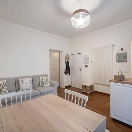 Apartment Dimora Tiffany *